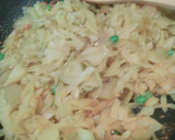 A picture of step 4 of Cabbage Curry.