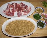 A picture of step 1 of Braised spareribs with lentils and vegetables.