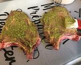Une image de l'étape 2 de Côtes de porc panées au pesto et moutarde (recette plancha).