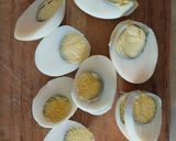 Foto langkah ke 1 dari resep Tumis telur rebus nikmat.
