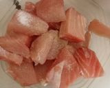 Foto langkah ke 1 dari resep Tuna asam manis.