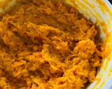 A picture of step 5 of Carrot halwa in microwave.