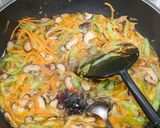 A picture of step 10 of Vegetarian bee hoon.