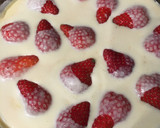 Foto del paso 4 de la receta: Clafoutis de fresas
