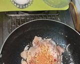 A picture of step 2 of Tandori chicken shell pasta.
