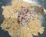 Foto langkah ke 4 dari resep Nasi Goreng Ayam Suwir.