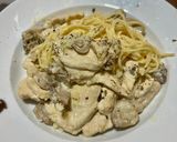 Hình bước làm 9 của món Mỳ Spaghetti Kem Nấm Gà Bao Ngon Cực Dễ