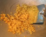 A picture of step 3 of Besan Ladoo.