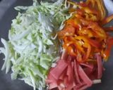 A picture of step 3 of Chinese noodles.