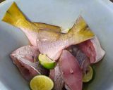 Foto langkah ke 1 dari resep Ikan Ekor Kuning Sambal Padang.
