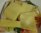 A picture of step 5 of Egg Sandwich with Veggies and Cheese *Vegetarian.