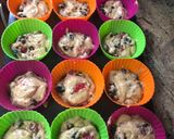 Φωτογραφία βήματος 7 της συνταγής Blueberry-raspberry dark chocolate muffins