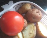 A picture of step 1 of Aloo Gobi Matar (Potato, Cauliflower, and Peas Curry).