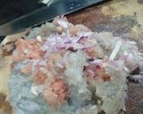 Hình bước làm 3 của món Hoành thánh nhân tôm thịt