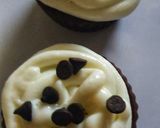 चॉकलेट कप केक (chocolate cupcake recipe in Hindi) रेसिपी चरण 4 फोटो