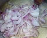 A picture of step 1 of بھنا گوشت مصالحہ.