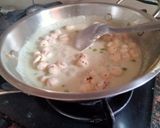 A picture of step 6 of Peas and makhana curry in white gravy.