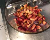 Une image de l'étape 3 de Compote multi fruits (prunes, pêches, mûres).