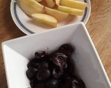 Foto del paso 1 de la receta: Licuado Manzana y Cereza