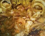 Une image de l'étape 5 de Les fruits de la mer au curry et lait de noix coco.