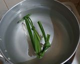 Foto langkah ke 3 dari resep Bubur Candil pandan ubi putih.