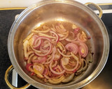 Foto del paso 4 de la receta: Jamoncitos en salsa de sidra y manzana