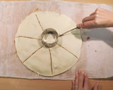 Foto del paso 5 de la receta: Pizza de hojaldre twist