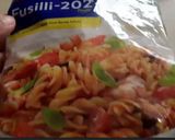 Foto langkah ke 8 dari resep Fusilli Panggang Saos Bakso Kepiting ala Rianti Kitchen.