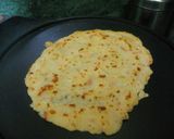 A picture of step 3 of Rava pan cake.