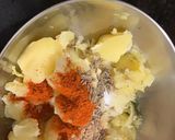 A picture of step 2 of Bread Pakoda.