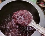 A picture of step 1 of Black rice payasam.