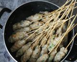 A picture of step 3 of Vegetable chicken stick.