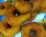 A picture of step 1 of Rava vada.