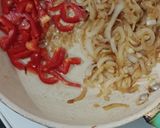 Foto del paso 3 de la receta: Pollo al horno con arroz y vegetales