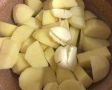 Foto langkah ke 1 dari resep Creamy Mashed potato.