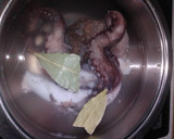 Foto del paso 1 de la receta: Pulpo a la vinagreta