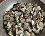 Foto del passaggio 1 della ricetta Spaghetti con Vongole