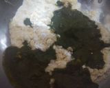A picture of step 2 of Spinach Semolina Batashe.