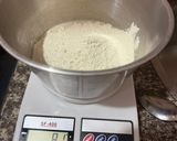 Foto langkah ke 1 dari resep Adonan Dasar Roti Dengan Margarin Tanpa Ulen & Telur.