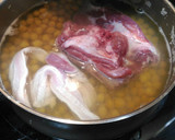 Foto del paso 2 de la receta: Potaje de garbanzos con acelgas