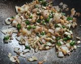 A picture of step 3 of Raddish leafy vegetable sabji.