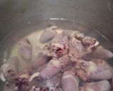 Foto langkah ke 1 dari resep Tumis Jantung Ayam Kecap.