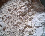 Foto langkah ke 2 dari resep Kulit Pastel Tanpa Telur Isi Makaroni Kentang Wortel Telur.