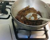 A picture of step 3 of Chikoo Halwa.