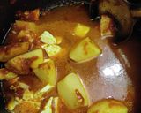 A picture of step 3 of Aalu paneer.
