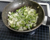 Foto del paso 3 de la receta: Hamburguesas de arroz, merluza y tomate