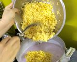 Hình bước làm 4 của món Chè bắp khoai mỡ