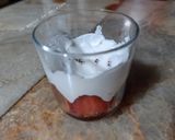 Une image de l'étape 13 de Verrine façon fraisier 🍓.