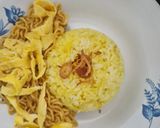 Foto langkah ke 6 dari resep Nasi Kuning Ayam Crispy.