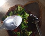 Foto langkah ke 4 dari resep Golden Sesame Tofu & Broccoli.